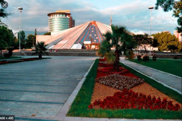 Center 3 Appartamento Tirana